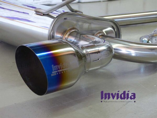 Invidia Q300 Nissan 350Z Titan/blau glatt Endrohre